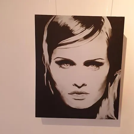 Arthotel Szálloda 3*
