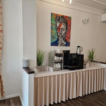 Arthotel 3*