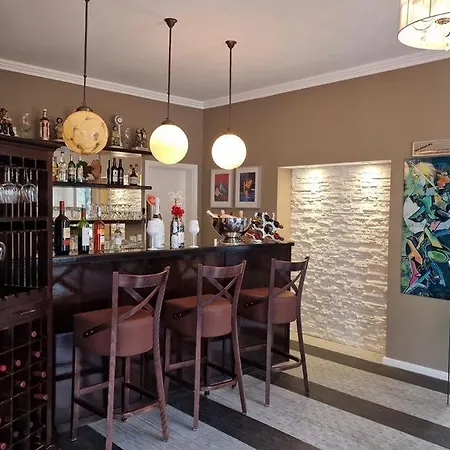 Arthotel Szálloda